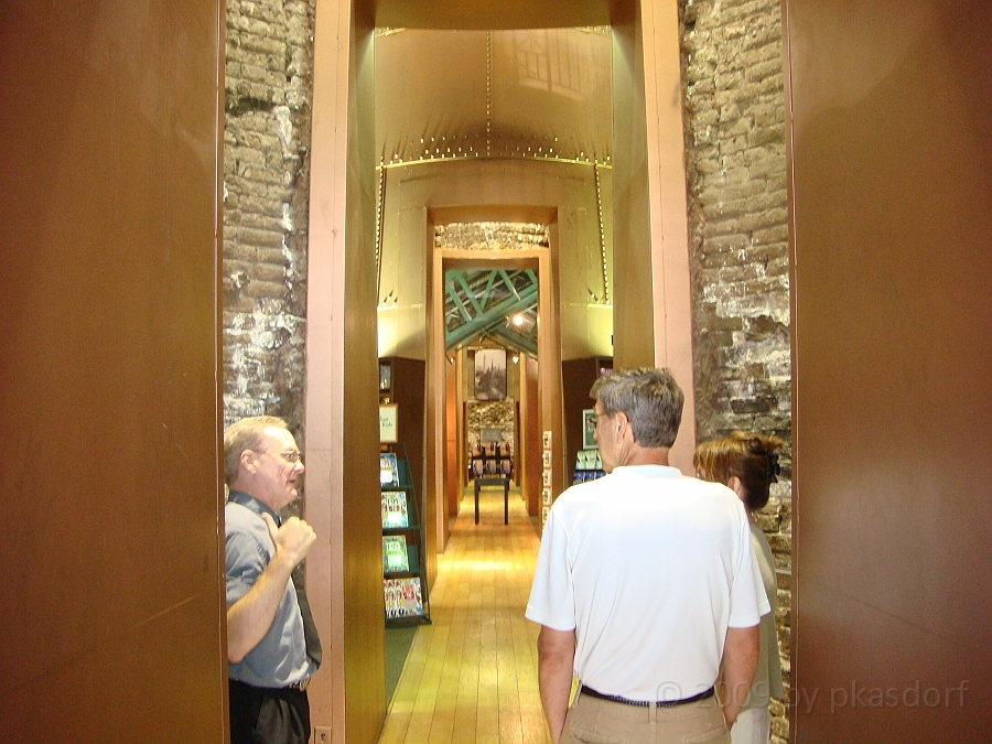 Baltimore [2009 July 02] 055.JPG - Scenes from Baltimore's Inner Harbor.